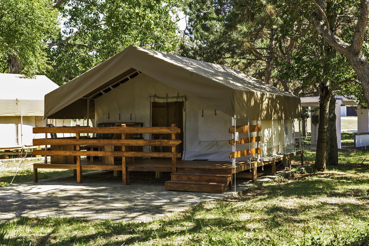 SunFlower Camping Savudrija Exteriör bild